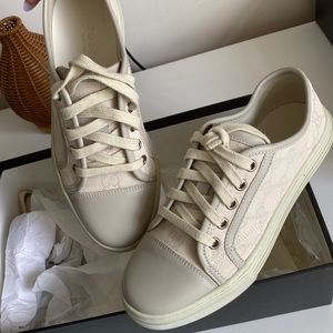 Gucci sneakers